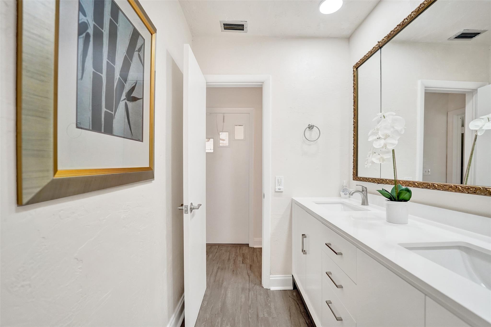 Everglade Land Sales Co S - Residential