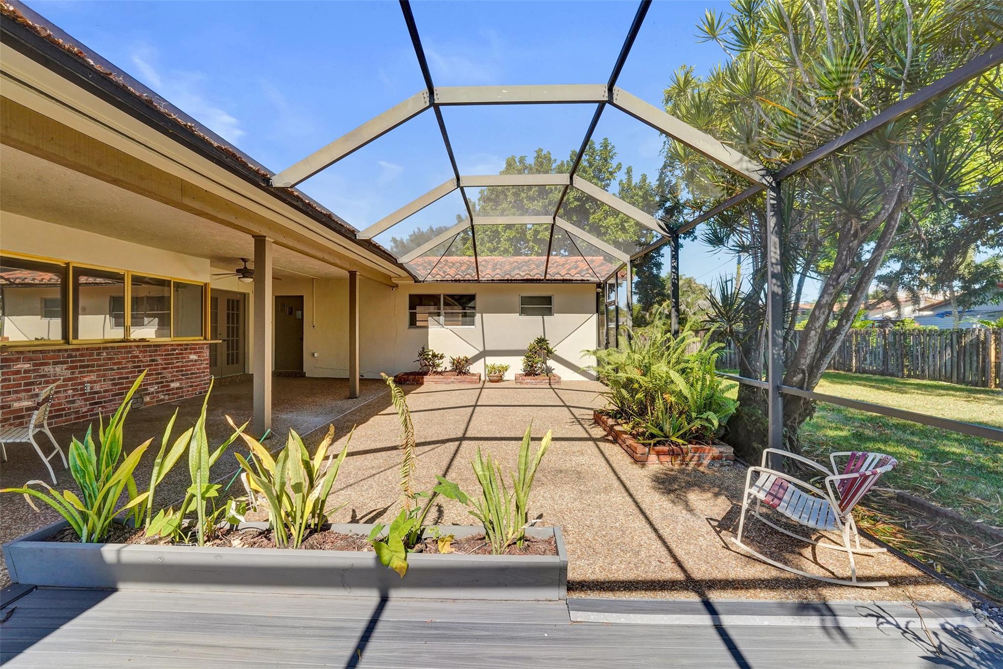 Everglade Land Sales Co S - Residential