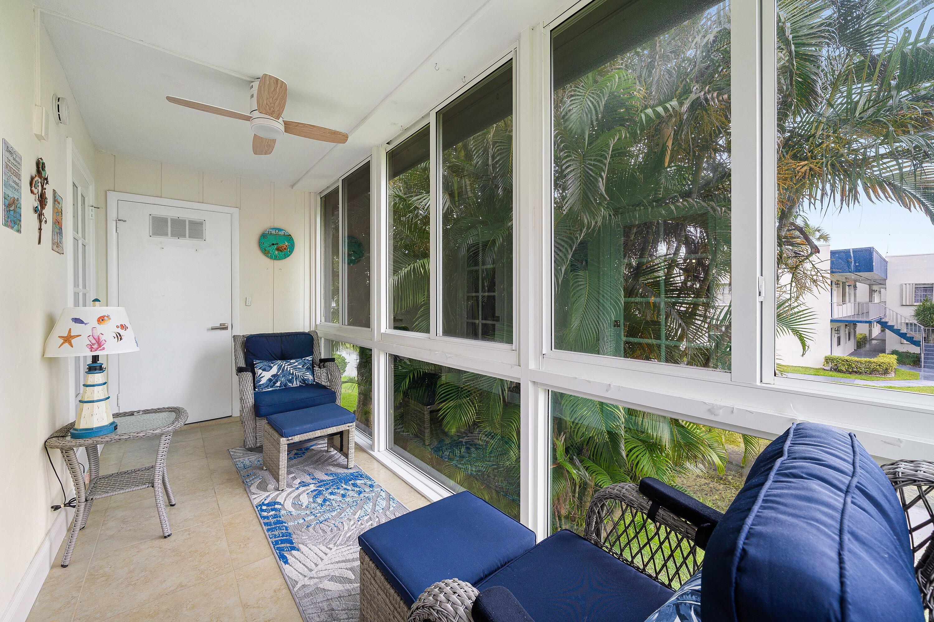 KINGS POINT BURGUNDY COND - Residential