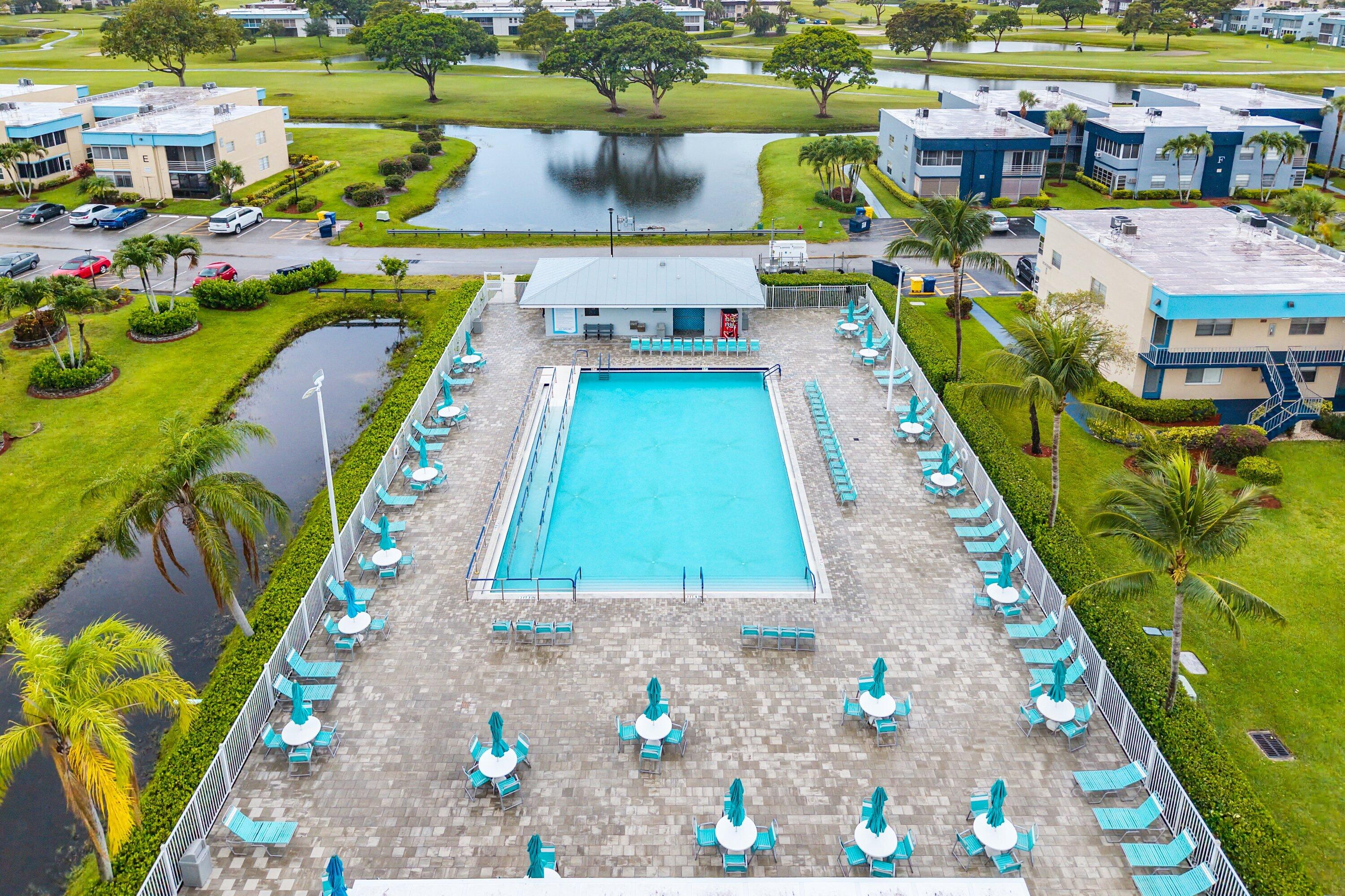 KINGS POINT BURGUNDY COND - Residential