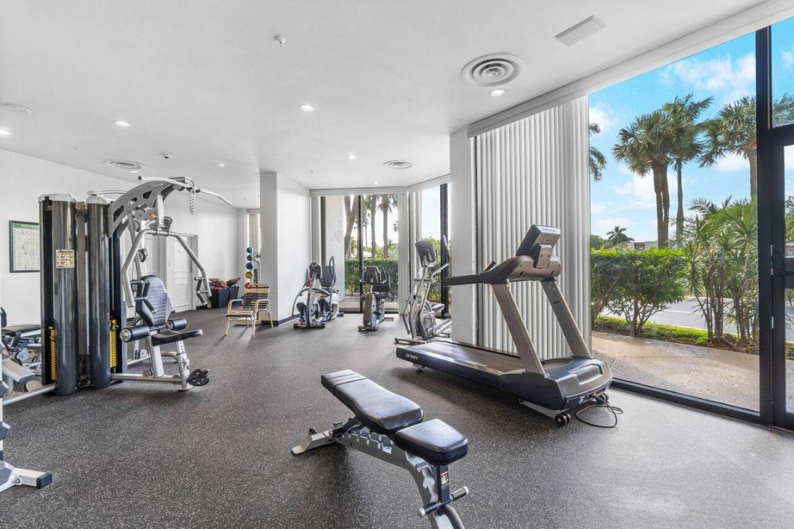 LANDS OF THE PRESIDENT CONDO 3 - Residential