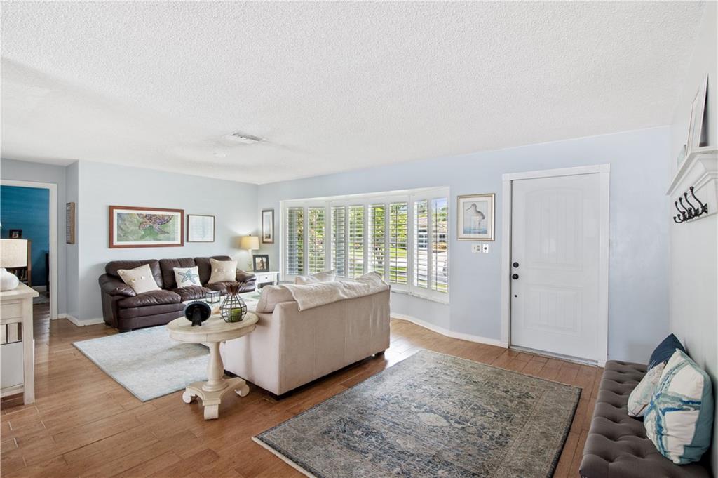 Knoll Ridge - Residential