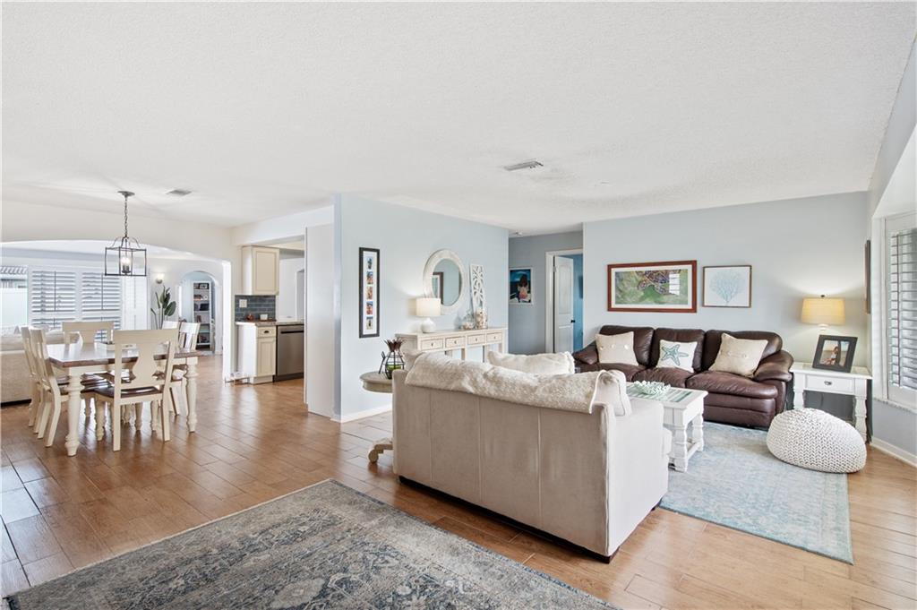 Knoll Ridge - Residential