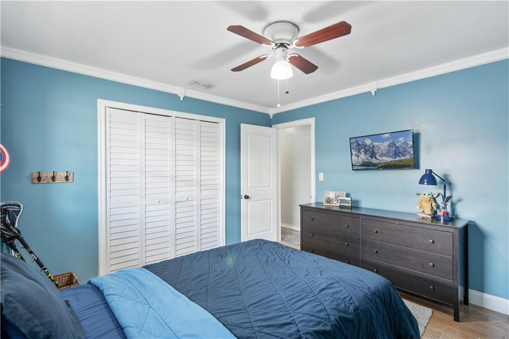 Knoll Ridge - Residential