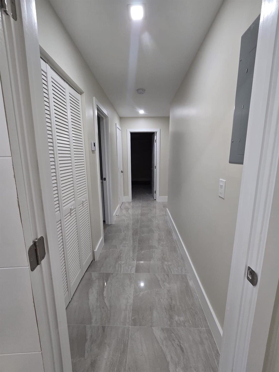 Hollywood Park - Residential Lease