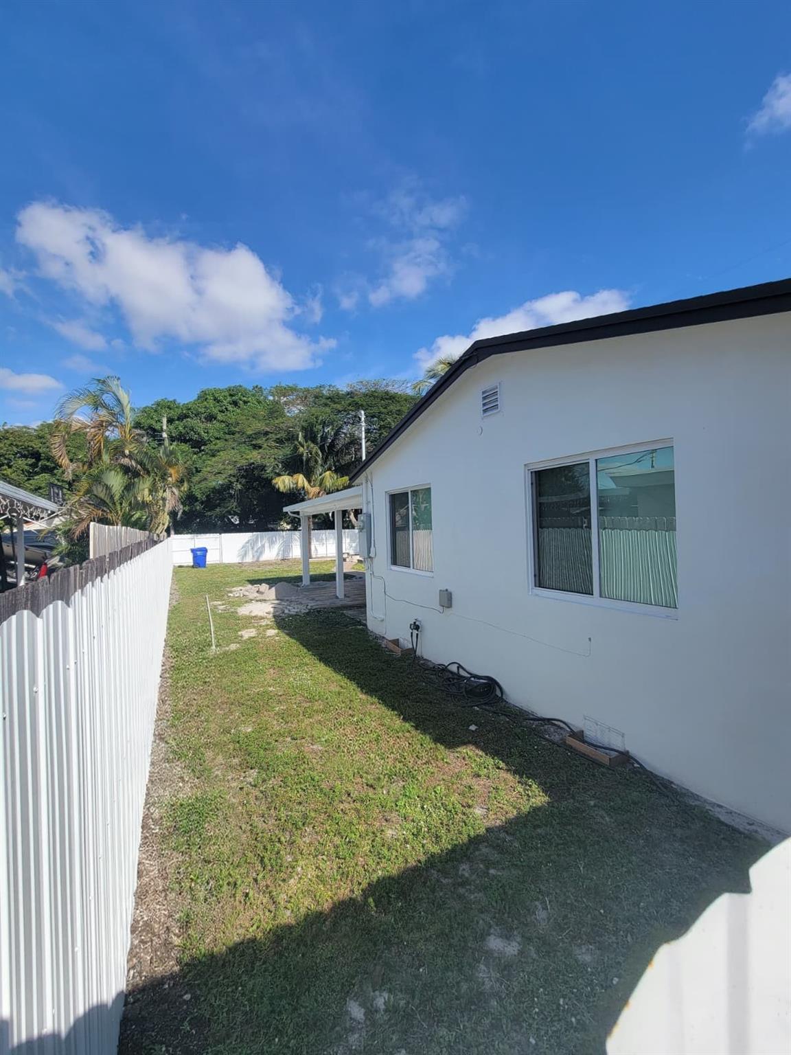 Hollywood Park - Residential Lease