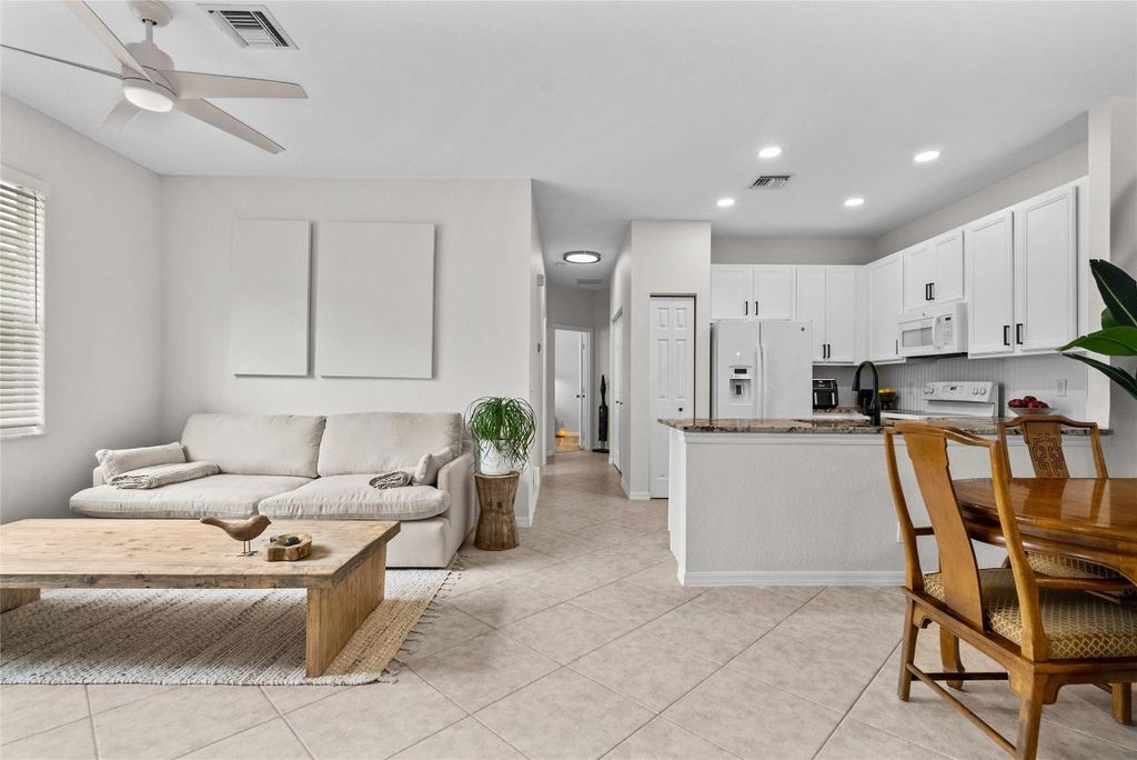 Photo of 3131 SE Lexington Lakes Drive #203, Stuart, FL 34994 (MLS # F10409319)