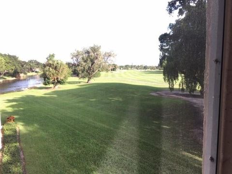 Tiny photo for 250 Jacaranda Drive #203, Plantation, FL 33324 (MLS # F10551881)