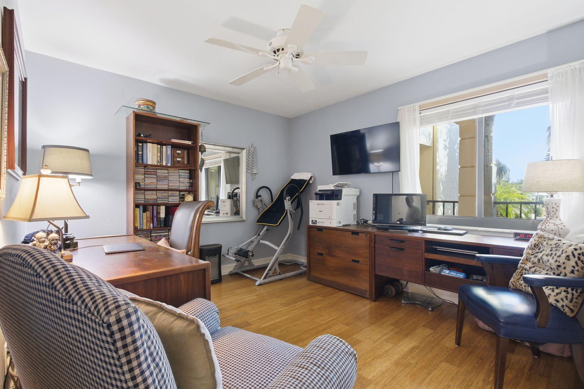 FOXWOOD CONDOMINIUM III - Residential