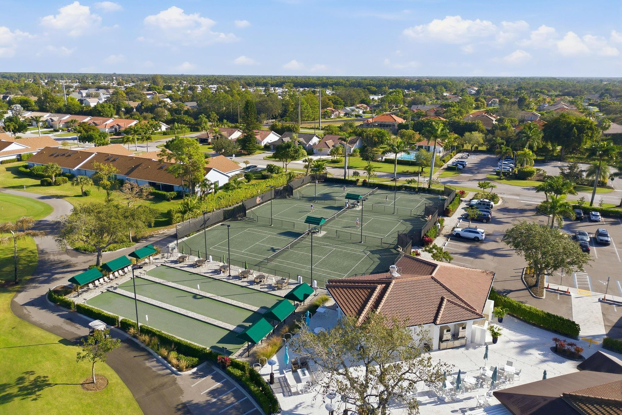 FOXWOOD CONDOMINIUM III - Residential