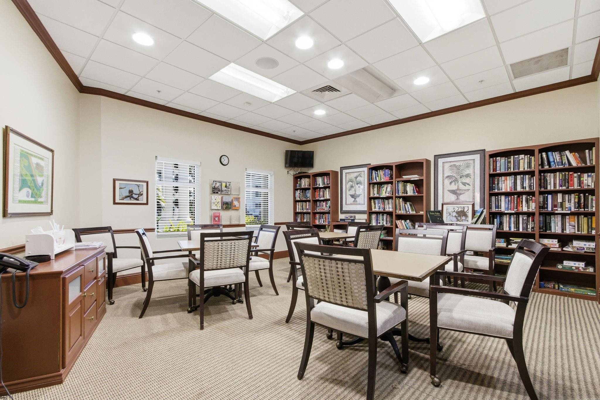 FOXWOOD CONDOMINIUM III - Residential