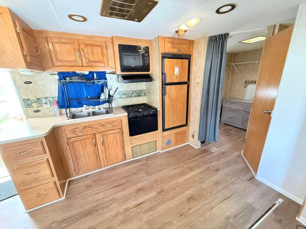 PORT ST LUCIE SECTION 11 - Residential Lease