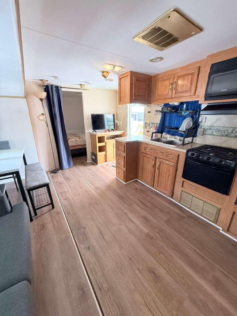 PORT ST LUCIE SECTION 11 - Residential Lease