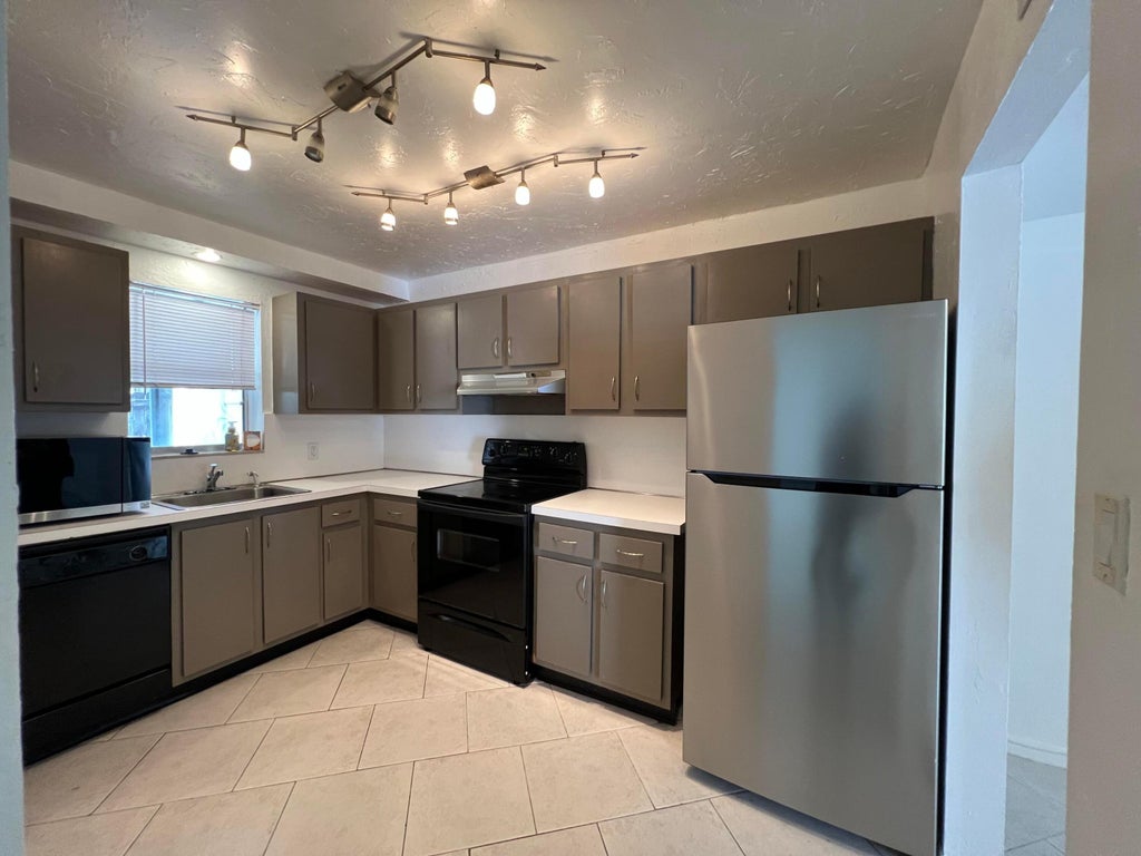 Photo of 6542 SW 41ST Street #6542, Davie, FL 33314 (MLS # B26080977)