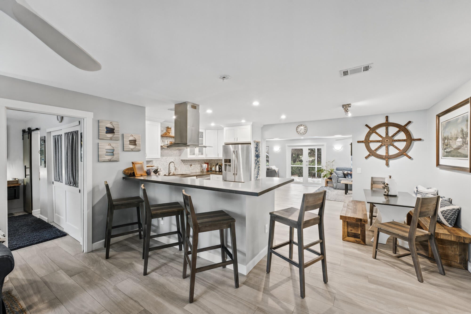 1001 Sunset Road