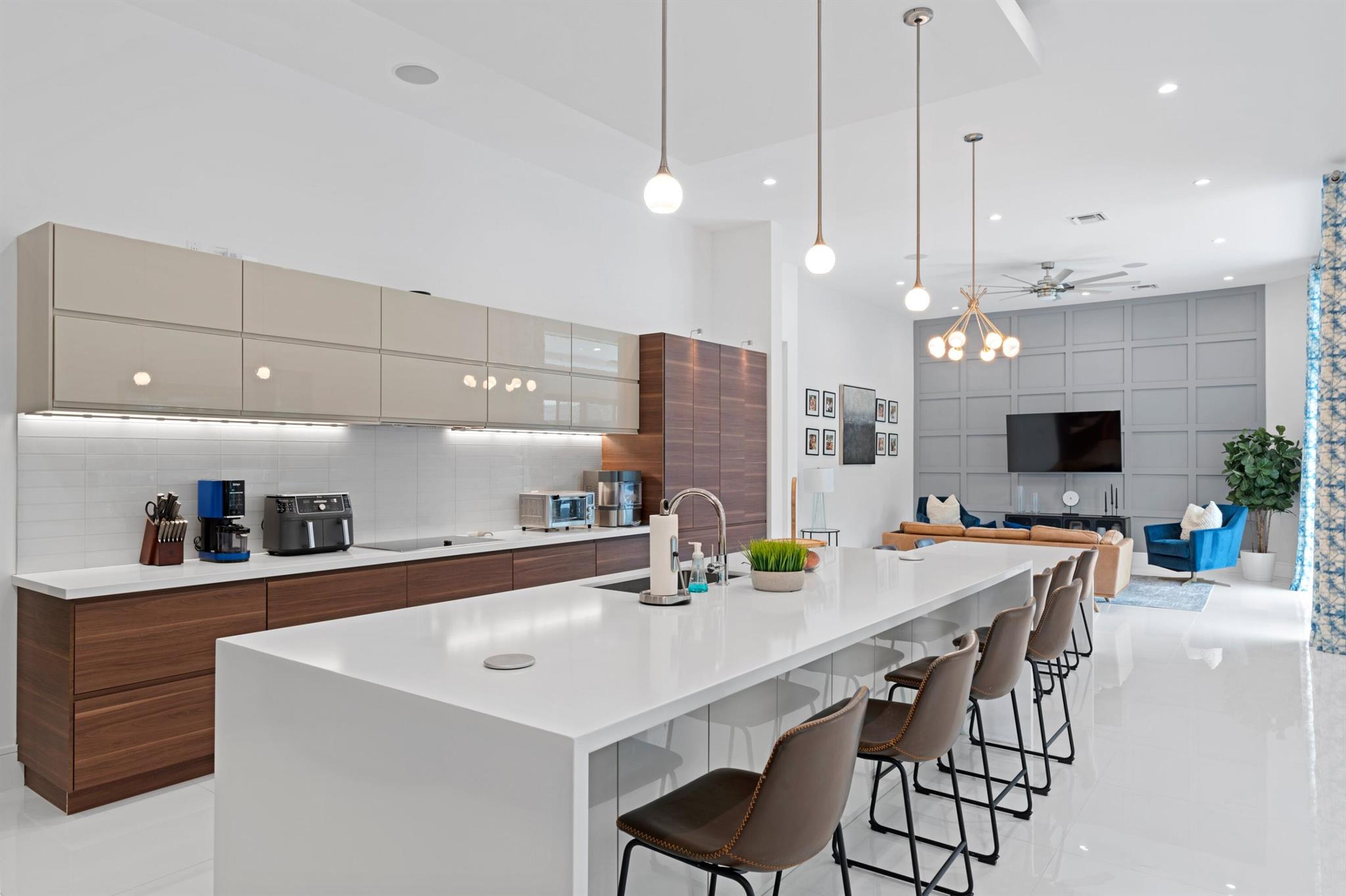 BERMUDA RUN - Residential