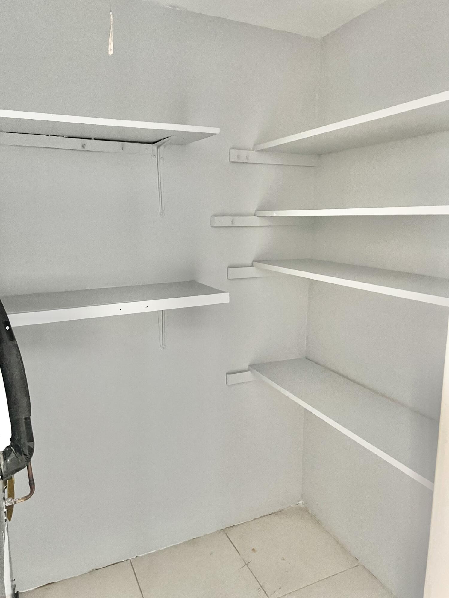 FAIRFIELD APTS CONDO - Residential Lease