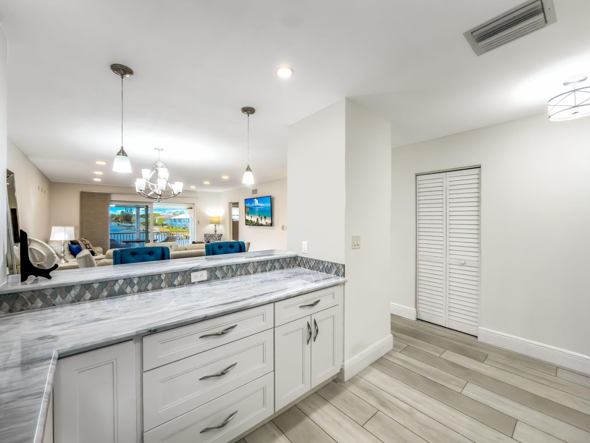 Drexel Arms Condo - Residential