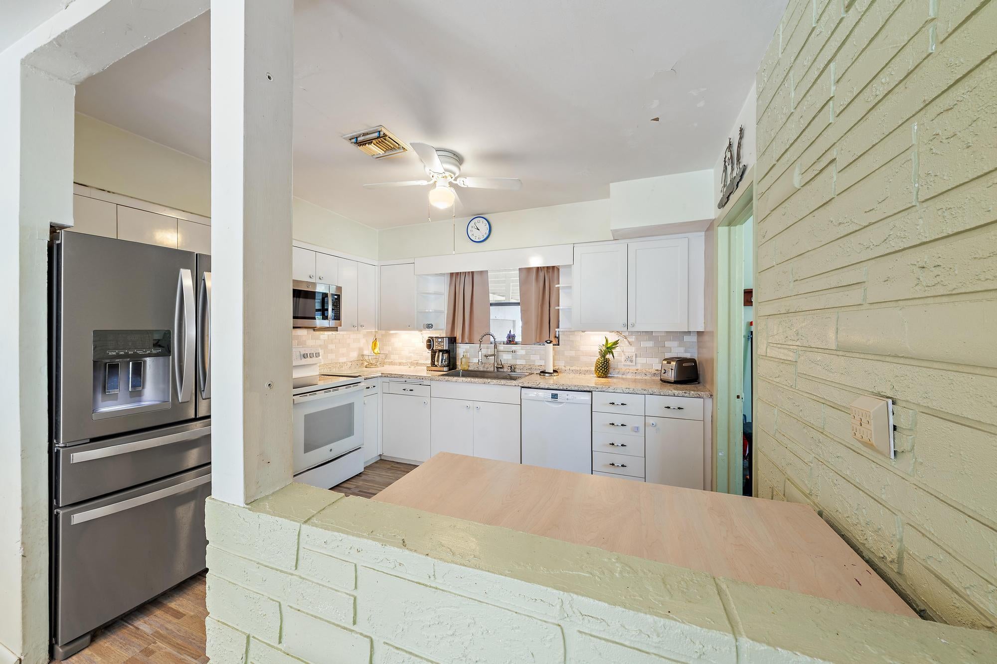 216 TAM O SHANTER Drive