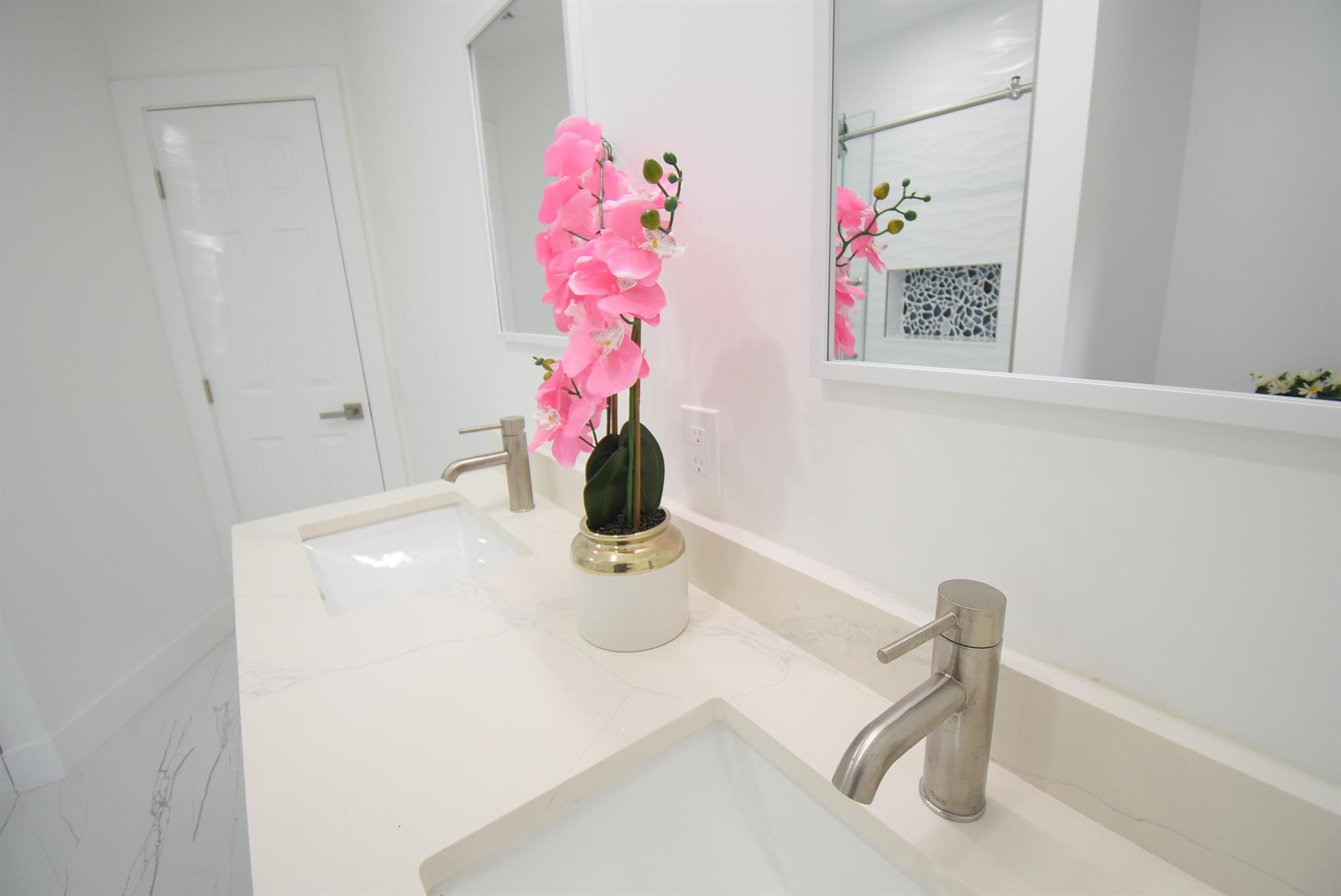 LAUDERDALE LAKES NORTH GA - Residential Lease