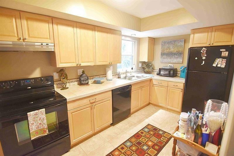 Hawthorne House CO-OP - Residential