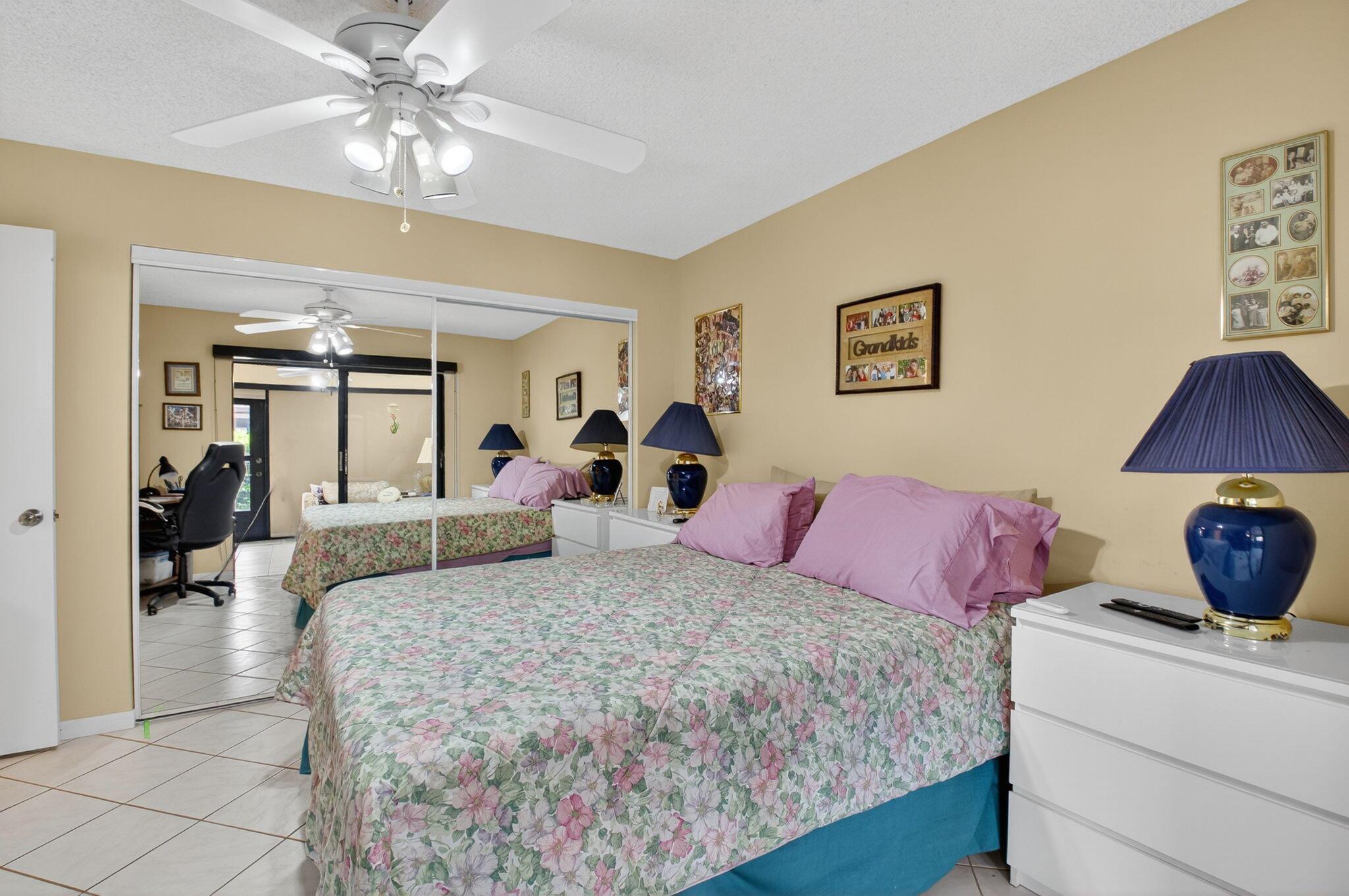 HUNTINGTON POINTE - Residential