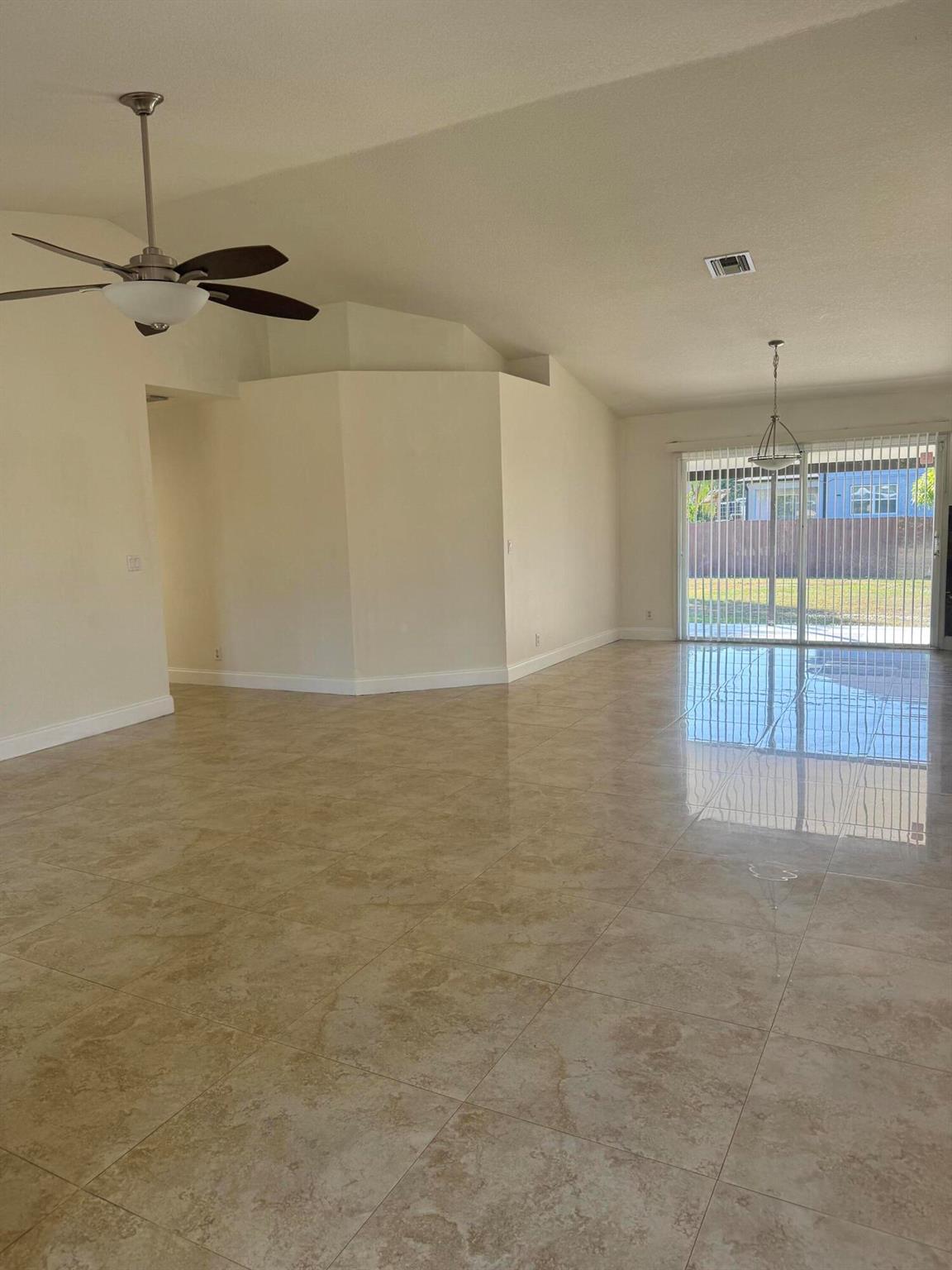 PORT ST LUCIE SECTION  22 - Residential Lease