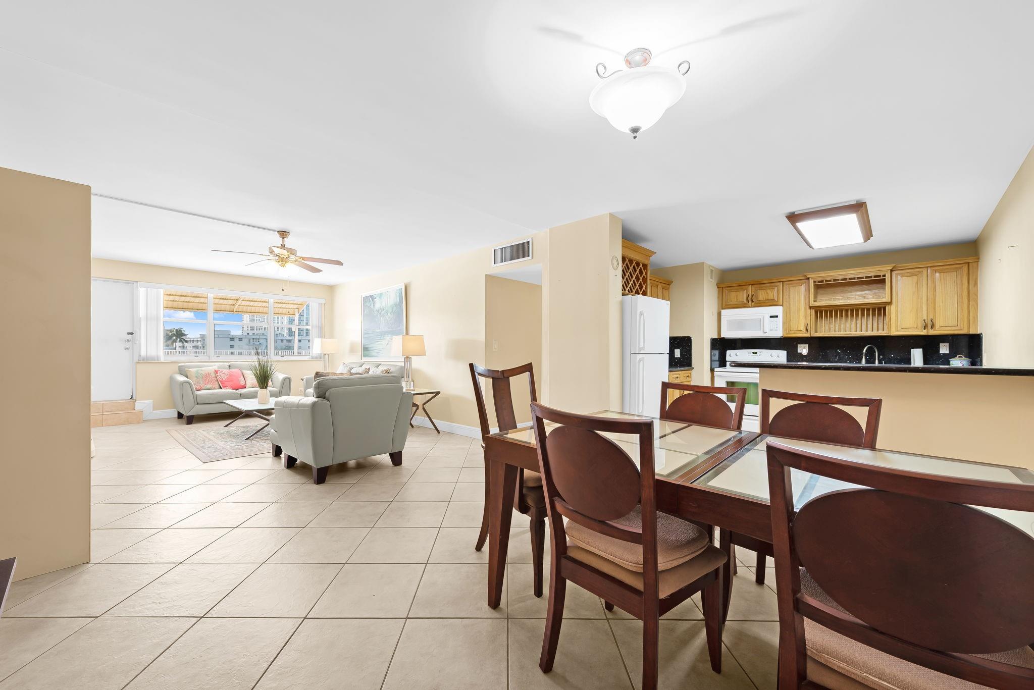 111 Golden Isles Dr B2
