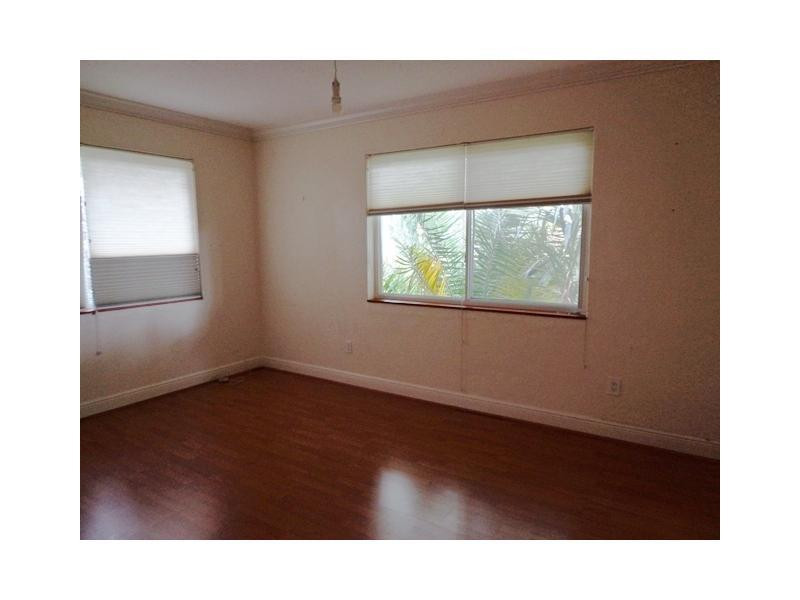 HOLLYWOOD - Residential