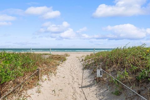 2565 S Ocean Boulevard 1180 Palm Beach FL 33480