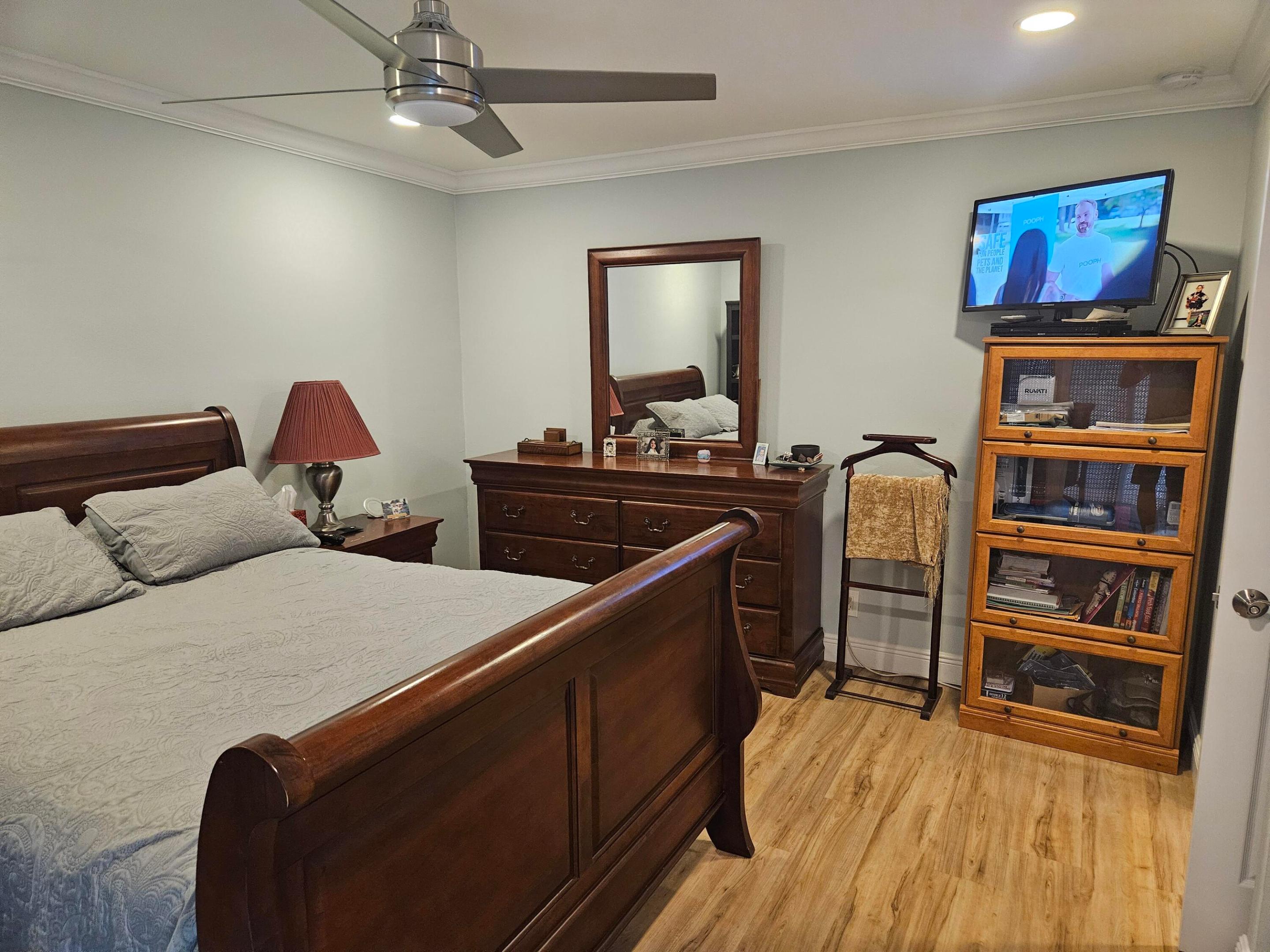 HOLIDAY SPRINGS VILLAGE 1 CONDO - Residential