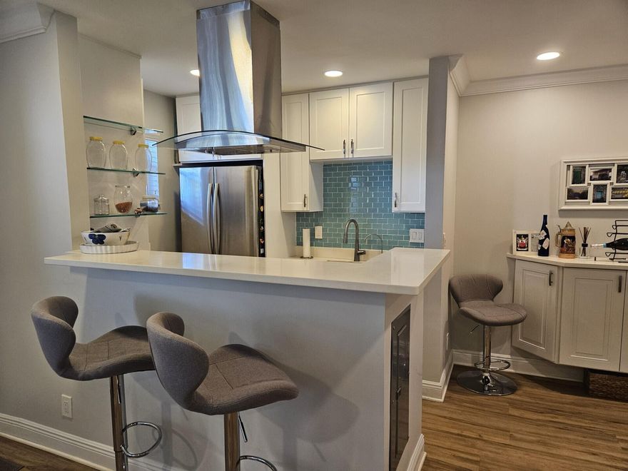 Fully updated 1 bedroom 1 bathroom unit on the 3rd floor. Tastefully remodeled kitchen with Quartz countertops and stainless-steel appliances, new bathroom and ceramic tile floors. 55+ community of Holiday Springs Village (at least ONE resident must be 55 years or older). Residents can enjoy many community amenities such as a theater, heated pool, tennis courts, shuffleboard, fitness center, ball room and more. Each building is equipped with a common laundry facility. Close to Shopping, Groceries, Restaurants. NO RENTALS. Monthly HOA fee covers cable & internet, and water expenses. Passed the 40-year inspection. Prospective residents are required to have a minimum credit score of 650 and a 20% down payment, & 6 months Condo fees held in escrow for 18 months.