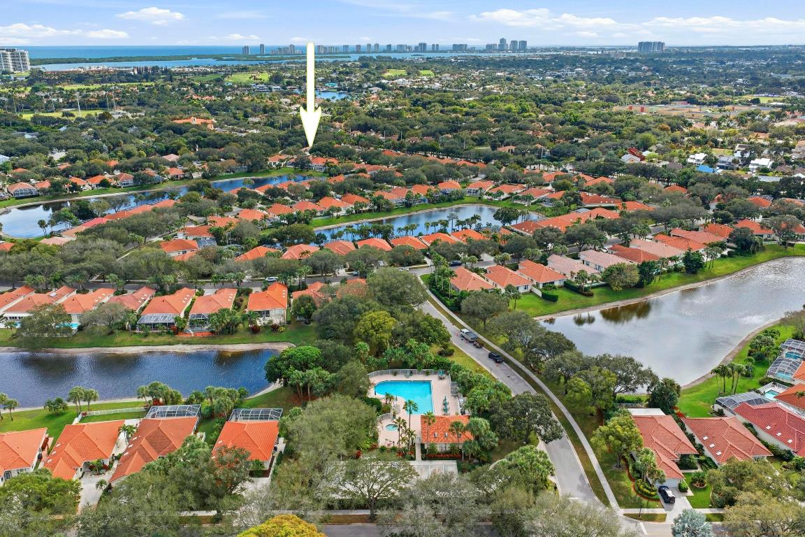 OAKS OAKS EAST 4 - Residential