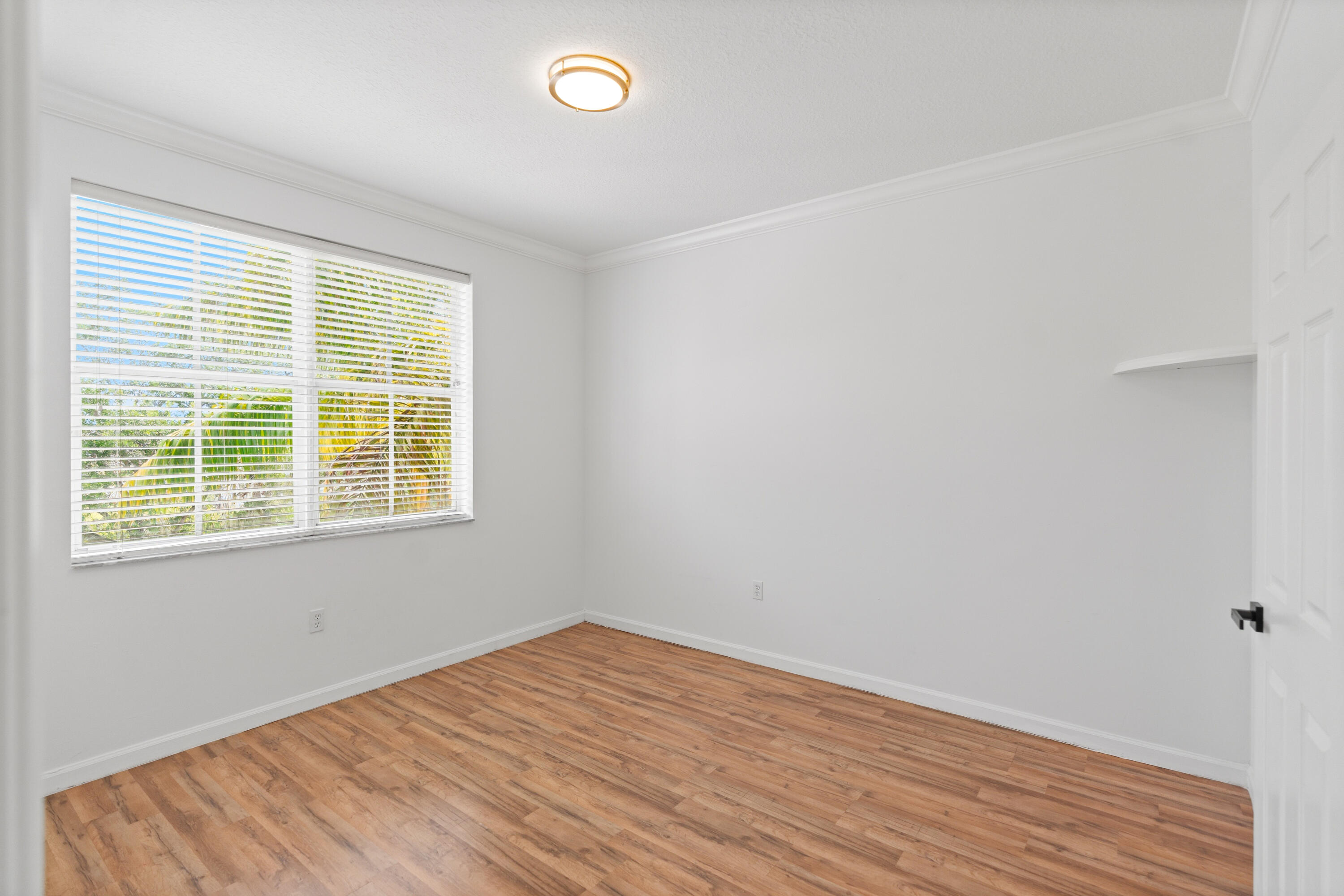 SUNSET LAKES PLAT TWO - Residential