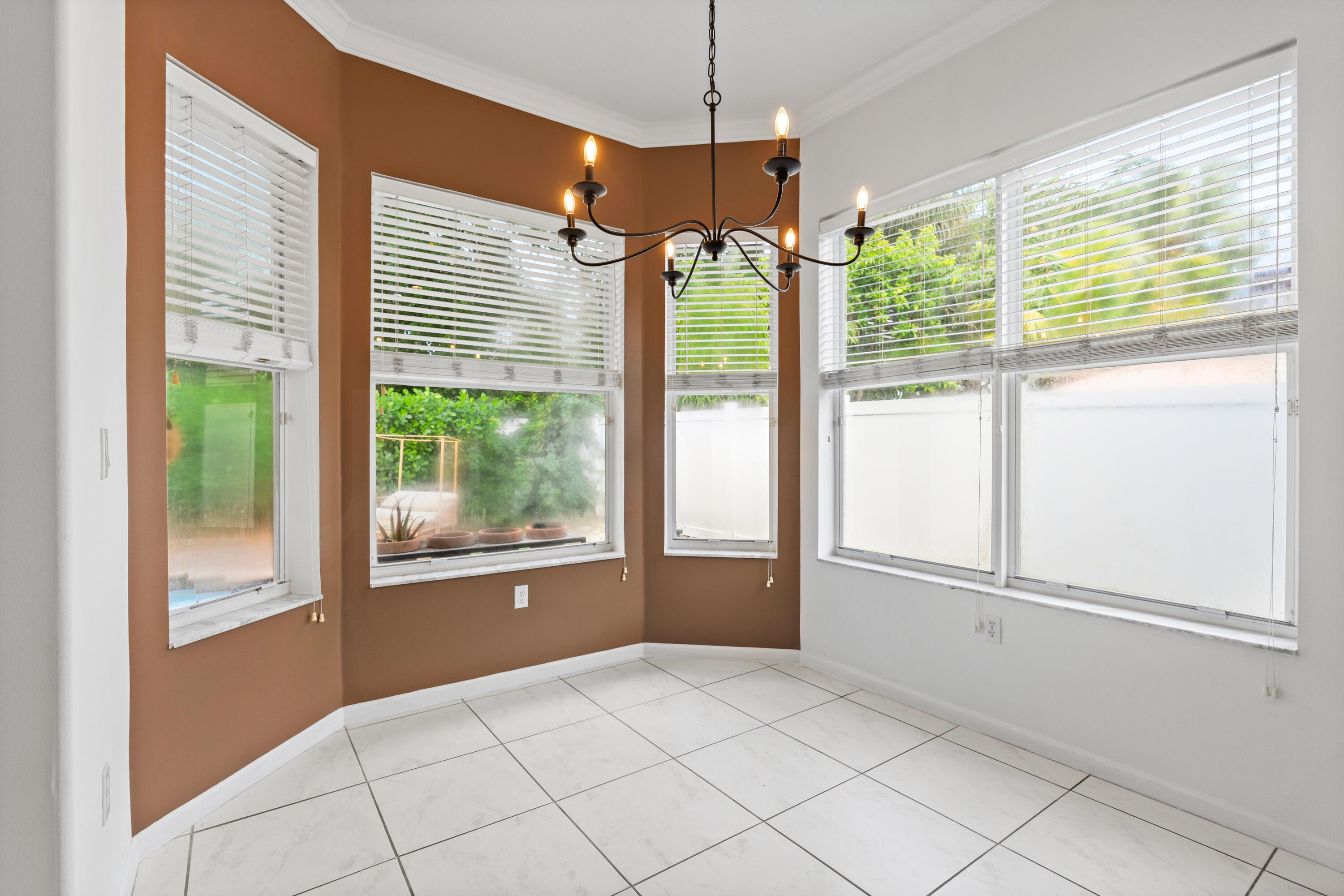 SUNSET LAKES PLAT TWO - Residential