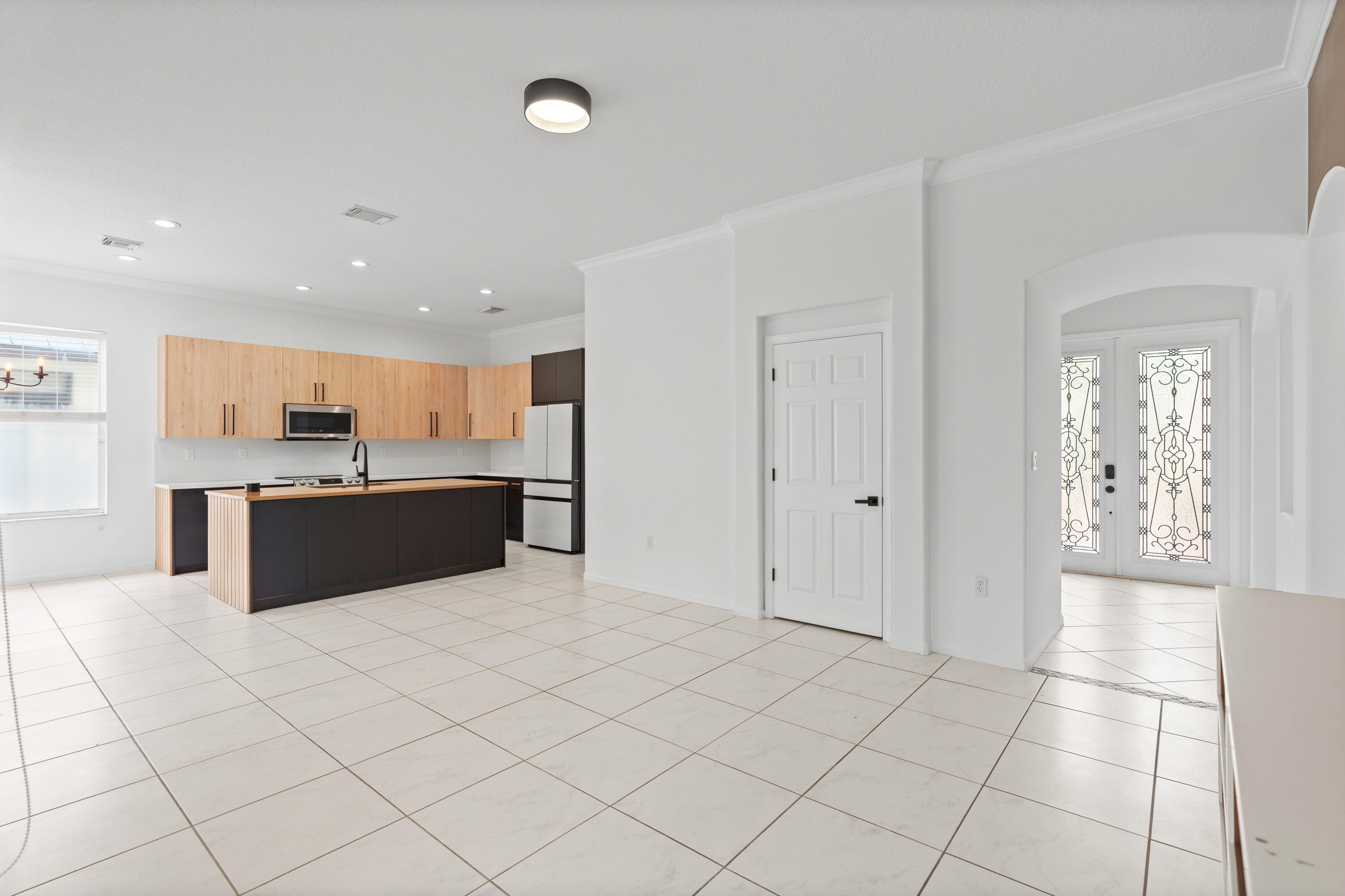 SUNSET LAKES PLAT TWO - Residential
