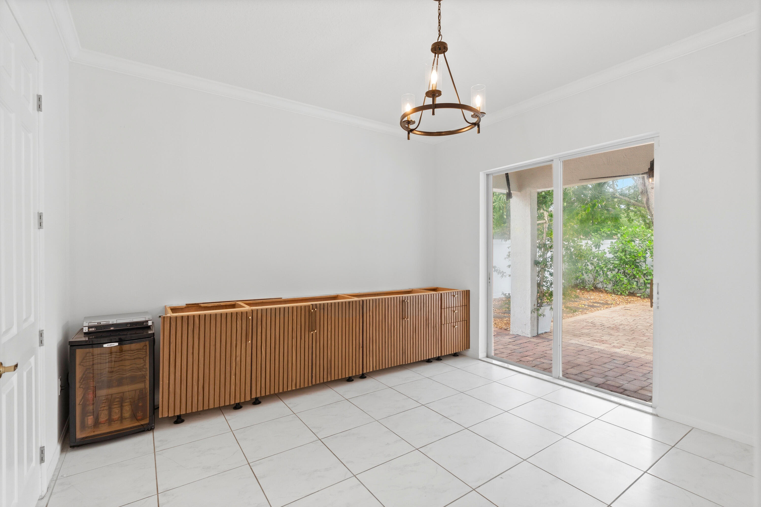 SUNSET LAKES PLAT TWO - Residential