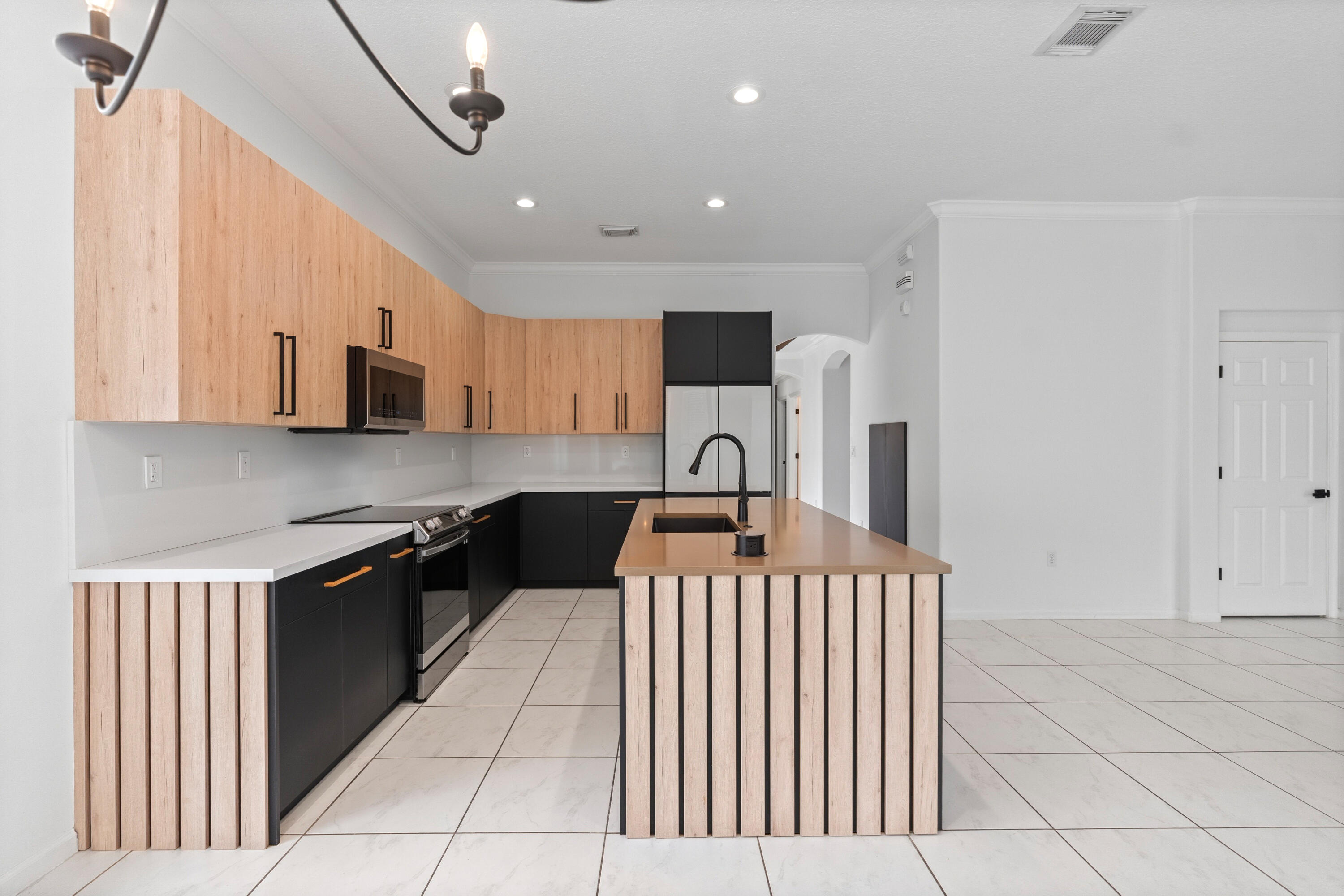 SUNSET LAKES PLAT TWO - Residential
