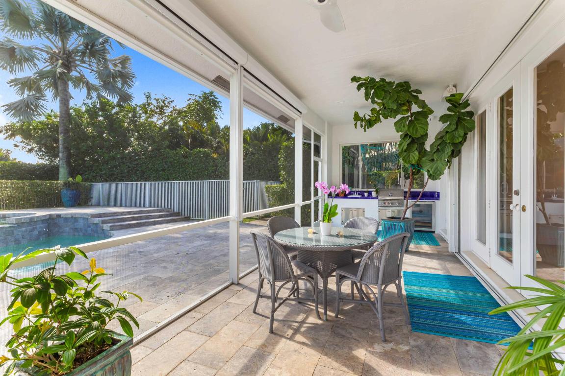 EQUESTRIAN CLUB ESTATES - Residential