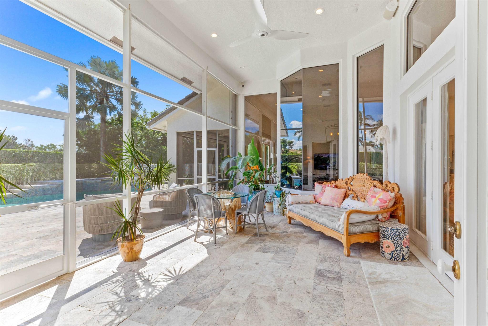 EQUESTRIAN CLUB ESTATES - Residential