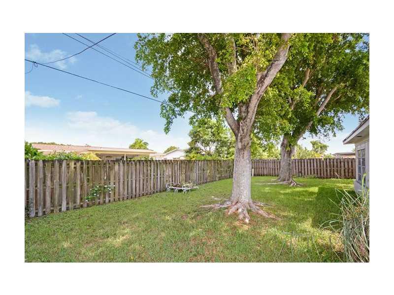 SUNRISE GOLF VILLAGE 20 - Residential