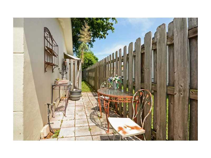 SUNRISE GOLF VILLAGE 20 - Residential