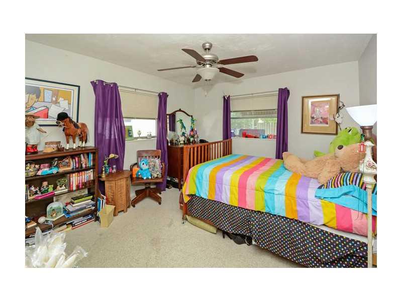 SUNRISE GOLF VILLAGE 20 - Residential