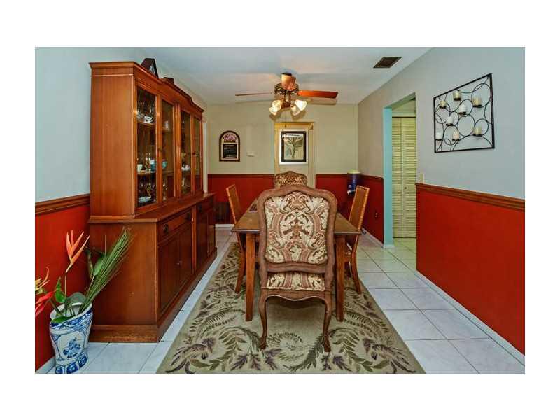 SUNRISE GOLF VILLAGE 20 - Residential