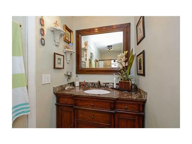 SUNRISE GOLF VILLAGE 20 - Residential