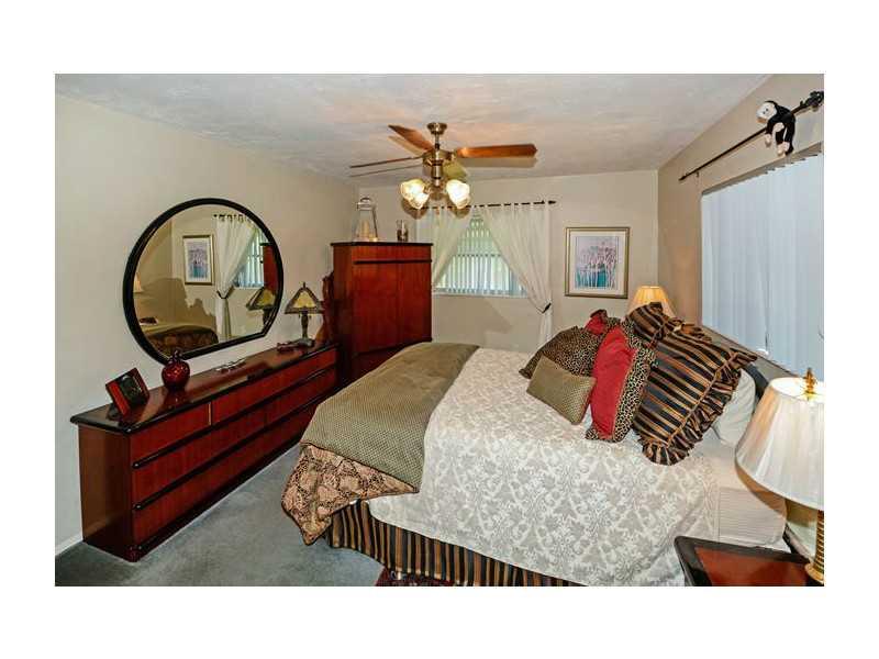 SUNRISE GOLF VILLAGE 20 - Residential