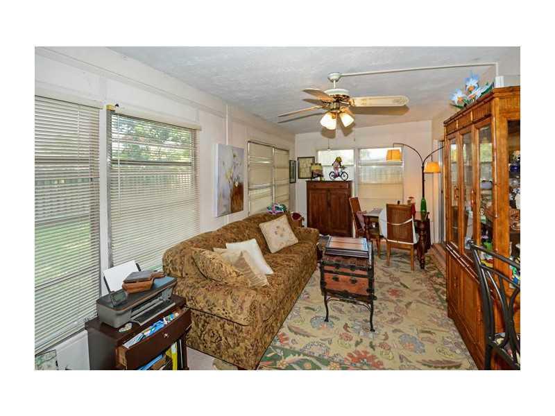 SUNRISE GOLF VILLAGE 20 - Residential