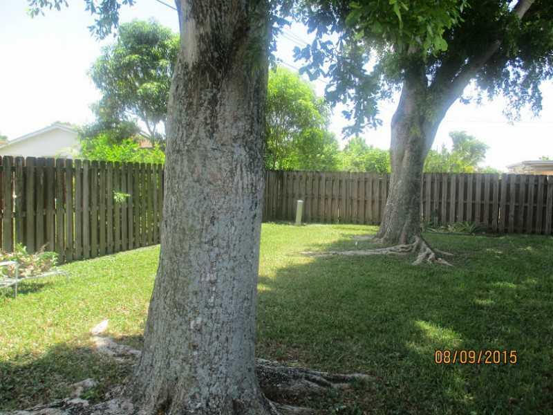 SUNRISE GOLF VILLAGE 20 - Residential