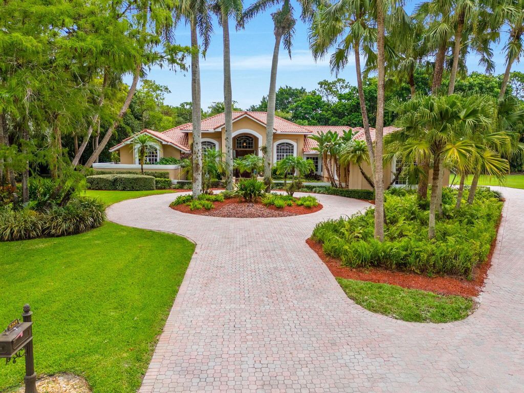 Photo of 5285 E Leitner Drive, Coral Springs, FL 33067 (MLS # R11108475)