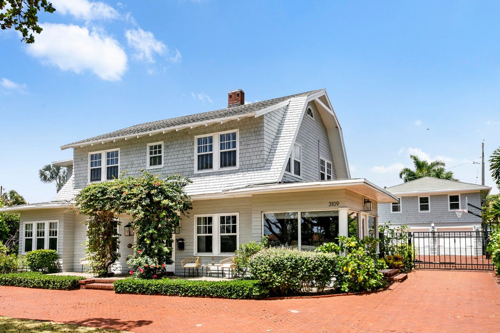 Photo of 3109 Washington Road, West Palm Beach, FL 33405 (MLS # B26061625)